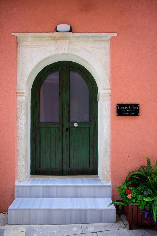 Luxury Suites By Panagiota Preveza Eksteriør billede